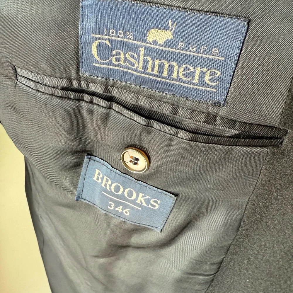 Brooks Brothers 100% Pure Cashmere Sport Coat 44R